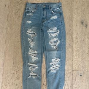 American Eagle Mom Jeans Size 0
